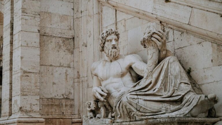 25 Stoic Principles To Live a Great Life