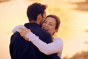 Read more about the article 10 Secrets Of Long-Lasting Marriages – Couples Therapist