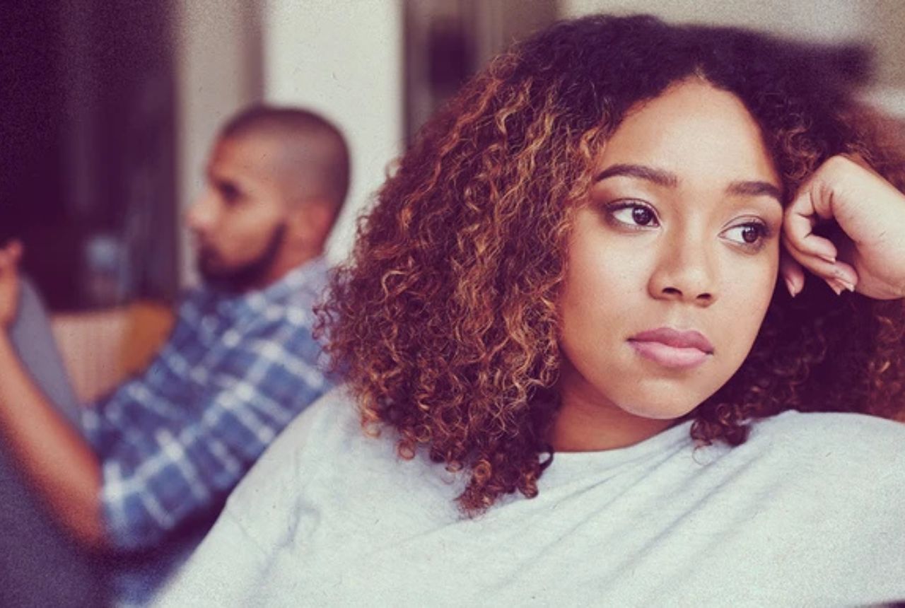 You are currently viewing 5 Common Habits That Secretly Kill Relationships