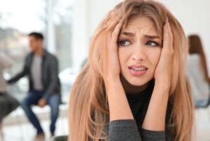 Read more about the article 8 Alarming Signs You’re Not Just Shy—You Have Social Anxiety