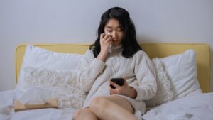 Read more about the article 7 Simple, Yet Effective Strategies To Recover From Heartbreak In No Time
