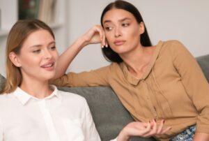 Read more about the article 8 Signs You’re Emotionally Done With Someone (Even if You’re Still Being Polite)