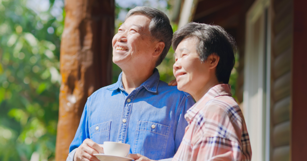 You are currently viewing 8 Things Retirees In The East Do Differently In Their Later Years That Help Them Thrive