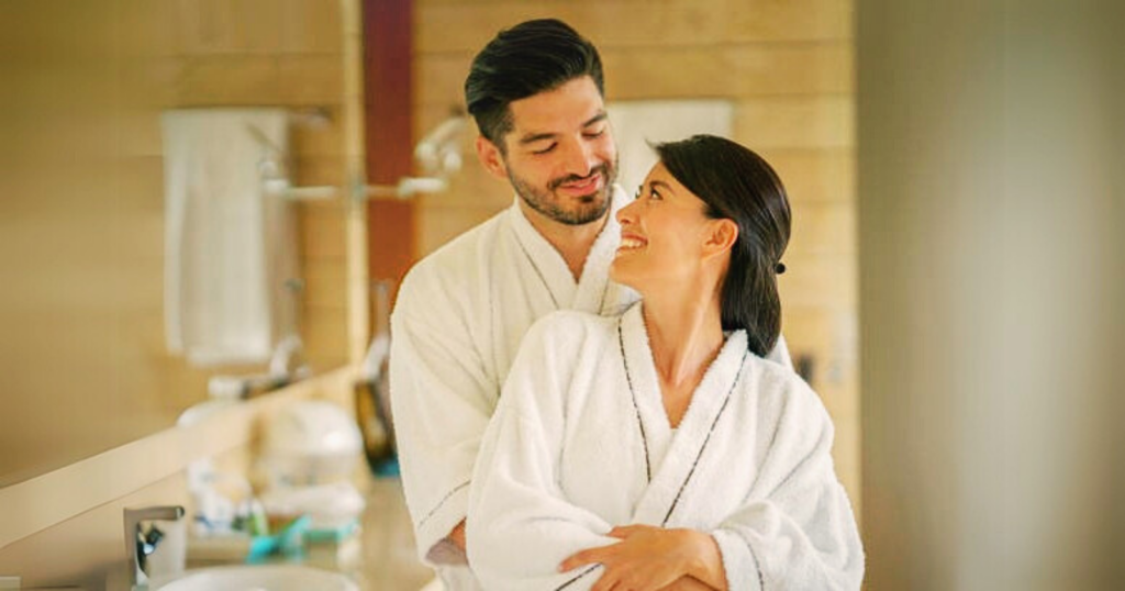 You are currently viewing Couples Who Use Separate Bathrooms (by choice) Usually Display These 7 Relationship Traits