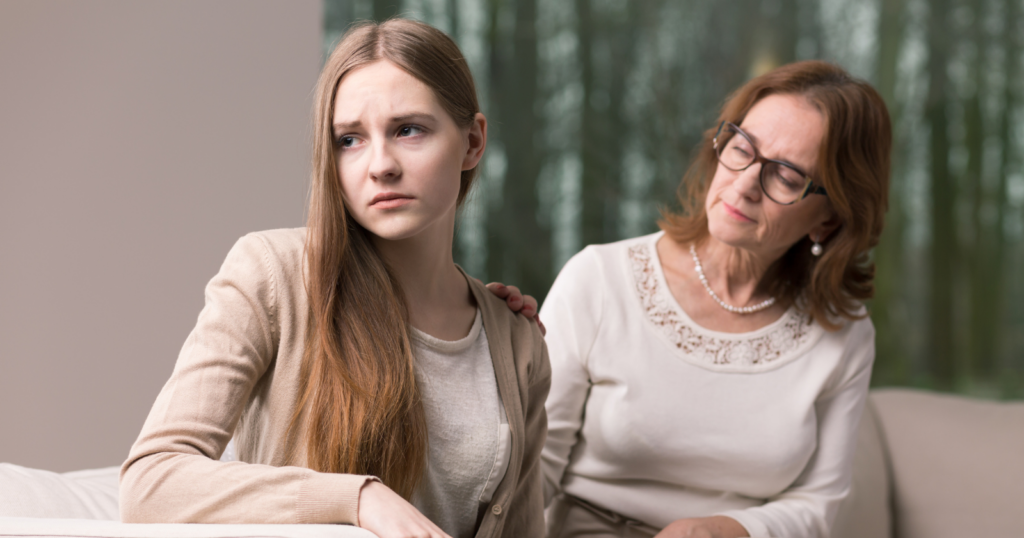 Read more about the article 8 Emotional Habits That Make Your Adult Child Want To Pull Away —Even If They Love You