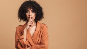 Read more about the article 7 Circumstances Where Remaining Silent Is The Best Response, According to Psychology