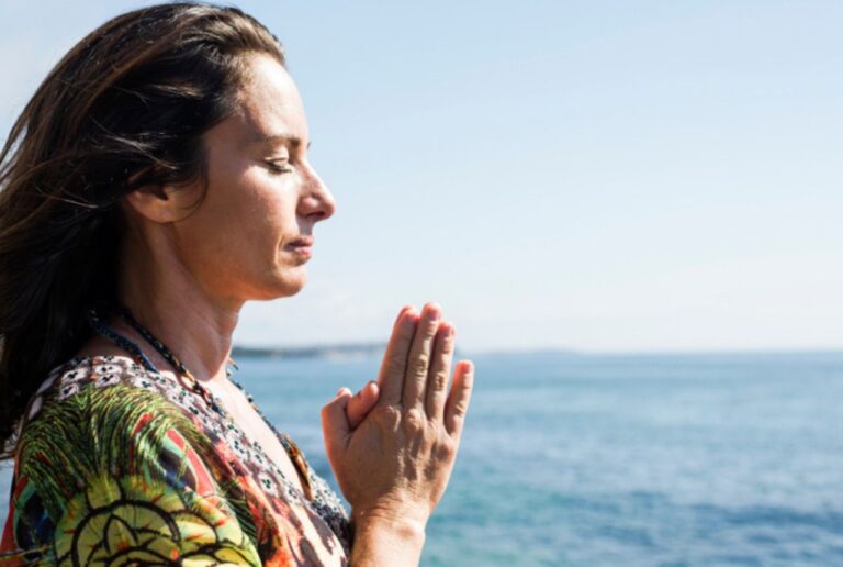 I Used To Overthink Everything—This 3-step Method Finally Quieted My Mind