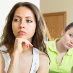 If You Struggle To Get Along With Your Siblings, These 7 Childhood Experiences Might Explain Why