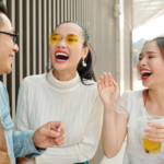 People Who Are Constantly Joking And Rarely Ever Serious Usually Had These 7 Experiences Growing Up, Says Psychology