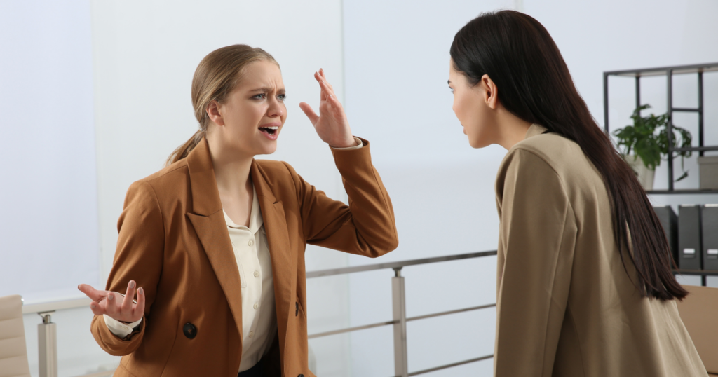 You are currently viewing People Who Can’t Handle Criticism Often Display These Defensive Habits