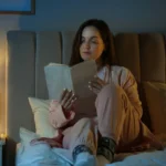 8 Evening Habits of People Who Attract Peace, Not Chaos