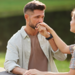 8 Greetings That Instantly Make People Feel Uncomfortable