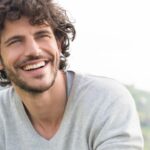 7 Counterintuitive Habits That Lead to Contentment, According to Stoicism