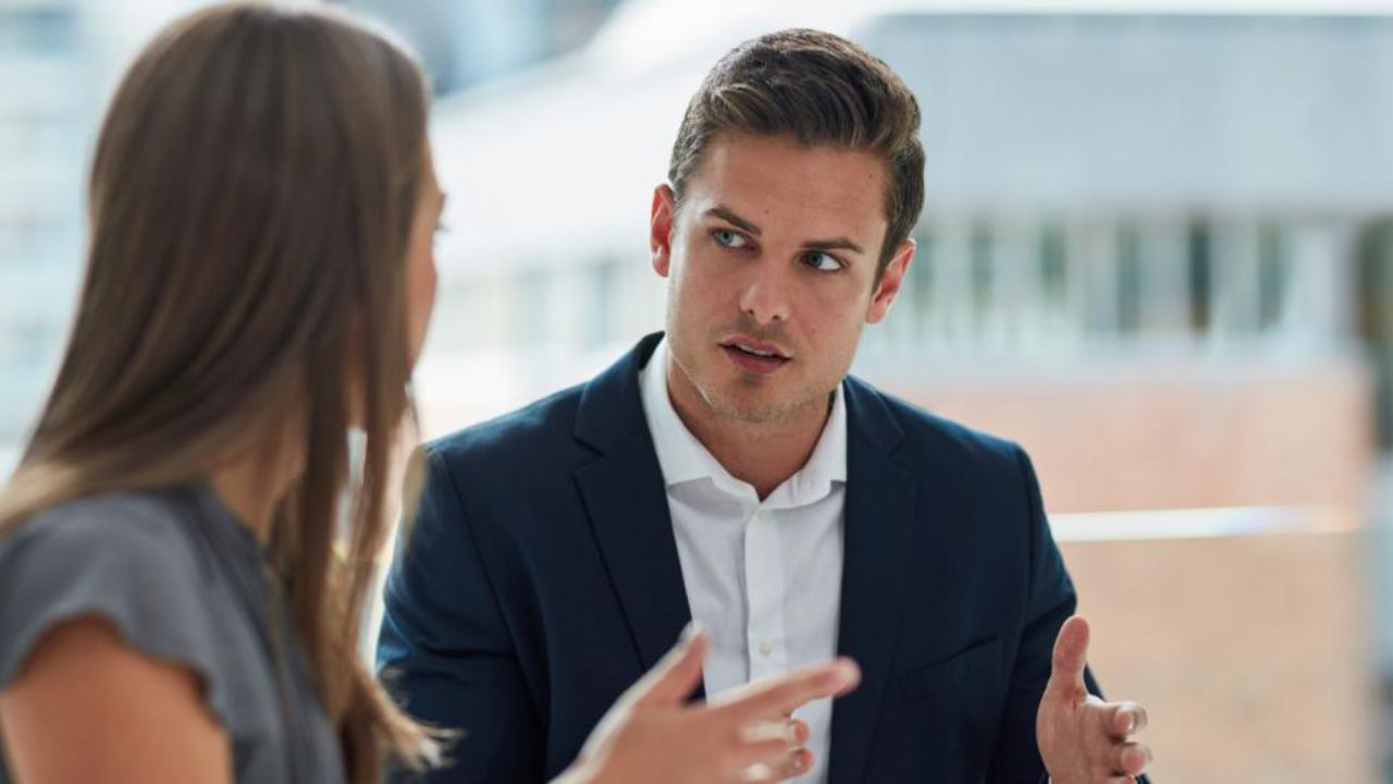You are currently viewing 5 Ways To Deal With Extremely Difficult People (the Stoic way)
