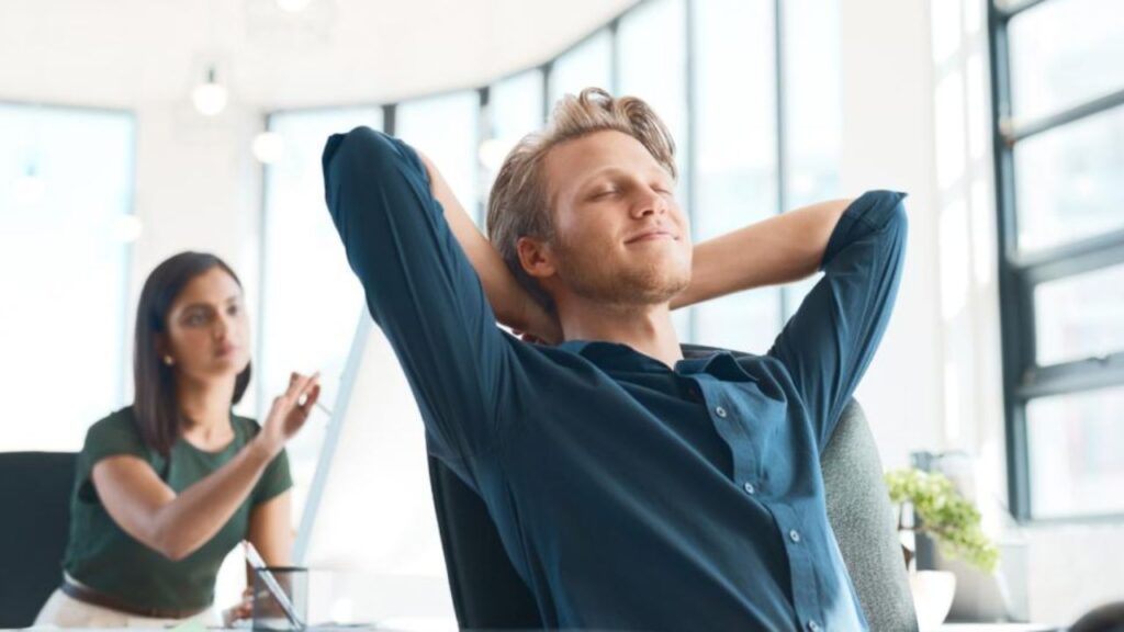 You are currently viewing People Who Are Highly Successful But Never Work Hard Usually Practice These 9 Habits