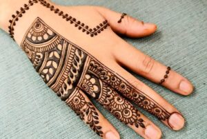 Read more about the article 29 Gorgeous Hand Henna Designs That Will Make Heads Turn
