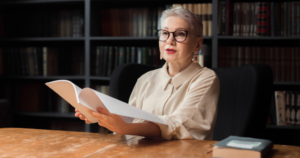Read more about the article People Who Completely Reinvent Themselves in Their 60s Often Display These 7 Behaviors, According to Psychology