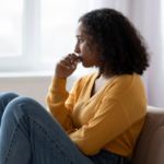 7 Signs a Person Has Emotionally Detached From Life, Even if They Hide It Well