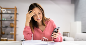 Read more about the article People who always worry about money—no matter how much they have—usually picked up these 6 habits growing up