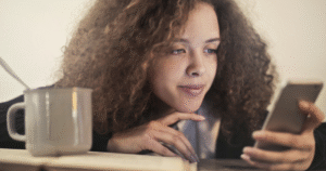 Read more about the article 7 Outdated Habits Millennials Quietly Adopted From Boomers Without Realizing It
