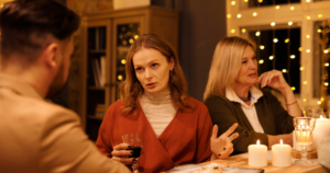 Read more about the article 7 Phrases Toxic Family Members Tend To Use In Everyday Conversation, Says Psychology