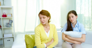 Read more about the article If Your Family Never Apologized Growing Up, You Probably Use These 7 Coping Phrases Today