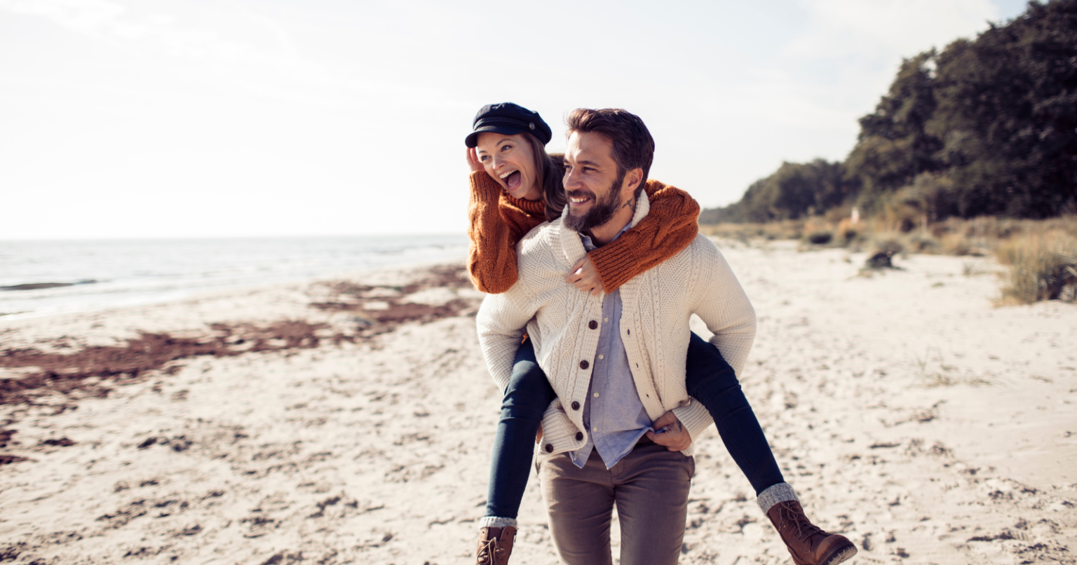 You are currently viewing 8 Habits of Couples Who Stay Emotionally Connected Through Life’s Hardest Seasons