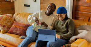 Read more about the article 10 Things Real Friends Do That Fake Friends Never Will