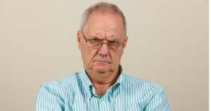 Read more about the article People who become difficult to tolerate as they get older usually display these 10 habits (without realizing it)