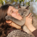 People who treat their pets like family members usually display these 7 traits, says psychology