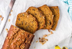 Read more about the article Skip Basic Banana Bread—This Pumpkin Mashup Is Softer, Spicier, and Way Easier