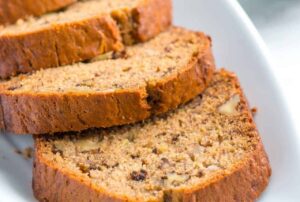 Read more about the article Foolproof Simple Banana Bread Recipe for Beginners