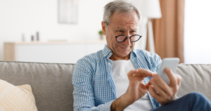 Read more about the article 8 boomer social media habits that seem highly out-of-touch to younger people