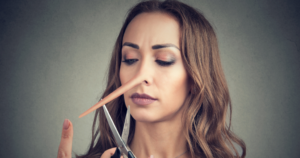 Read more about the article 9 signs someone isn’t a very honest person, according to psychology