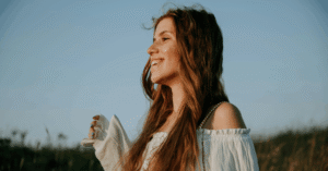 Read more about the article The Art of Happiness: 8 Simple Habits of People Who Love Their Lives