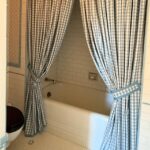 Easy Double Shower Curtain Ideas for a Fresh Bathroom Style