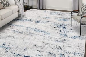 Read more about the article Gorgeous Large Living Room Rug Ideas That Elevate Any Seating Area