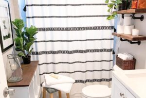 Read more about the article Neutral Shower Curtain Ideas That Make Your Bathroom Look Calm and Stylish