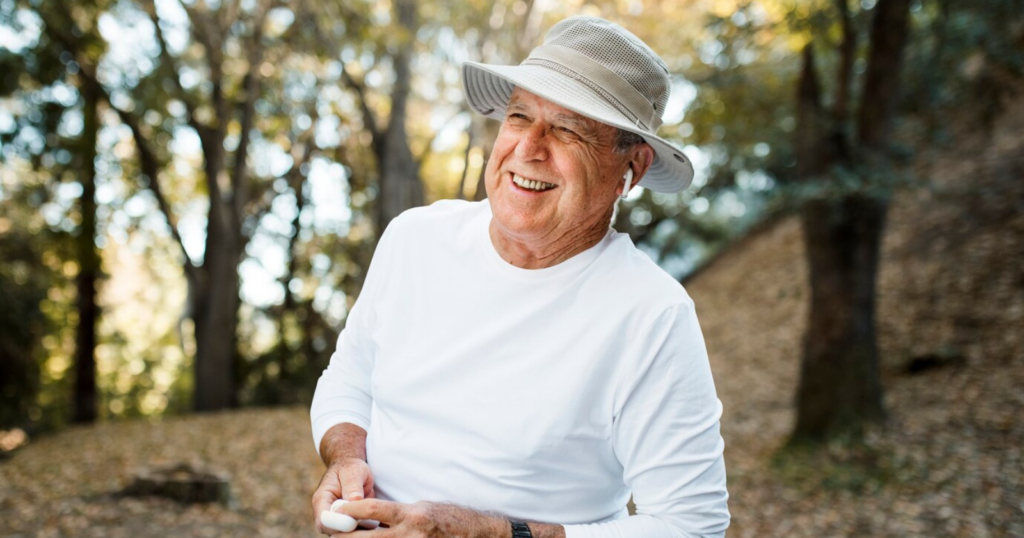 You are currently viewing The Art of Later-Life Success: 8 Daily Habits of People Who Achieve More After 60 Than They Ever Did in Their Youth