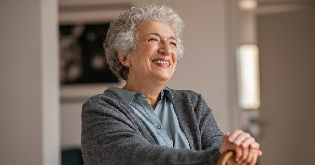 You are currently viewing 7 Signs Your Emotional Armor Is Getting Stronger, Not Weaker, as You Age