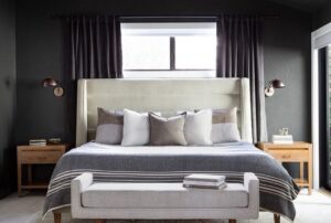 Read more about the article Cozy Moody Bedroom Ideas That Feel Like a Dream You Never Want to Leave