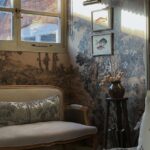 Vintage Moody Bedroom Decor for Renters Who Want a Big Style Upgrade Without Renovation