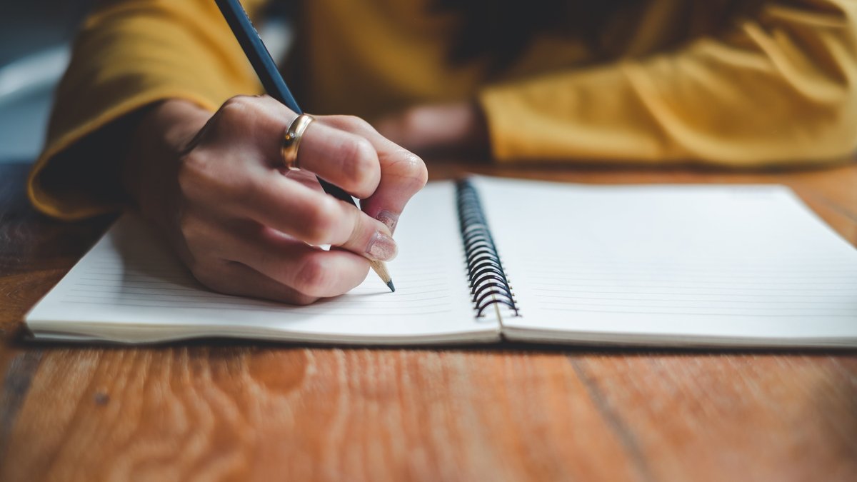 You are currently viewing 12 Small Signs You Are Quietly Becoming Your Best Self