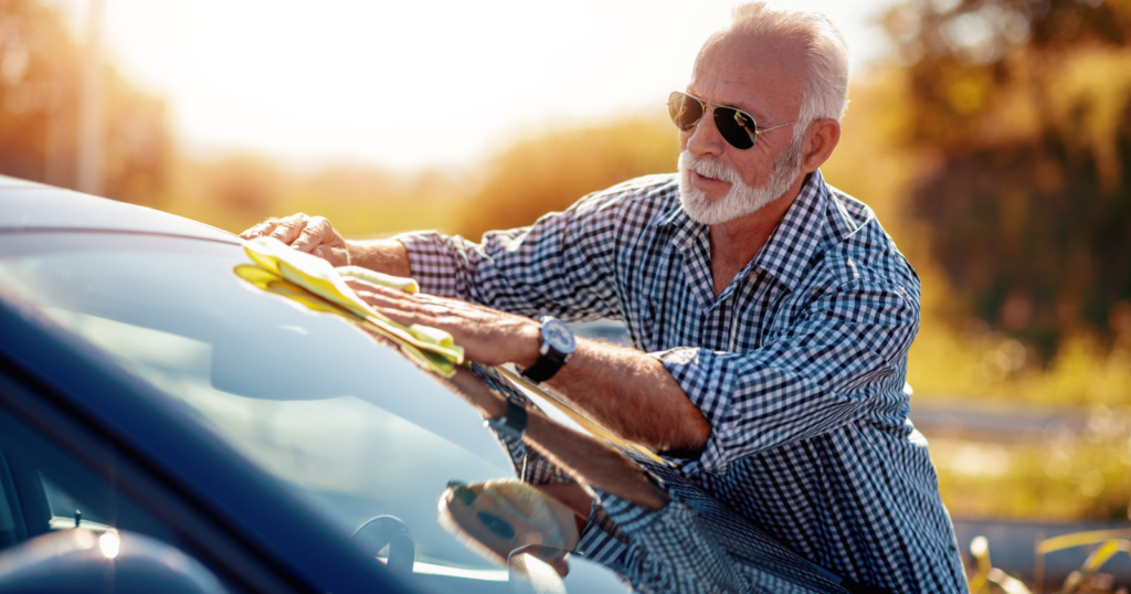 You are currently viewing 9 Things You Should Still Be Doing at 70 If You Want People to Say “I hope I’m like that when I’m older”