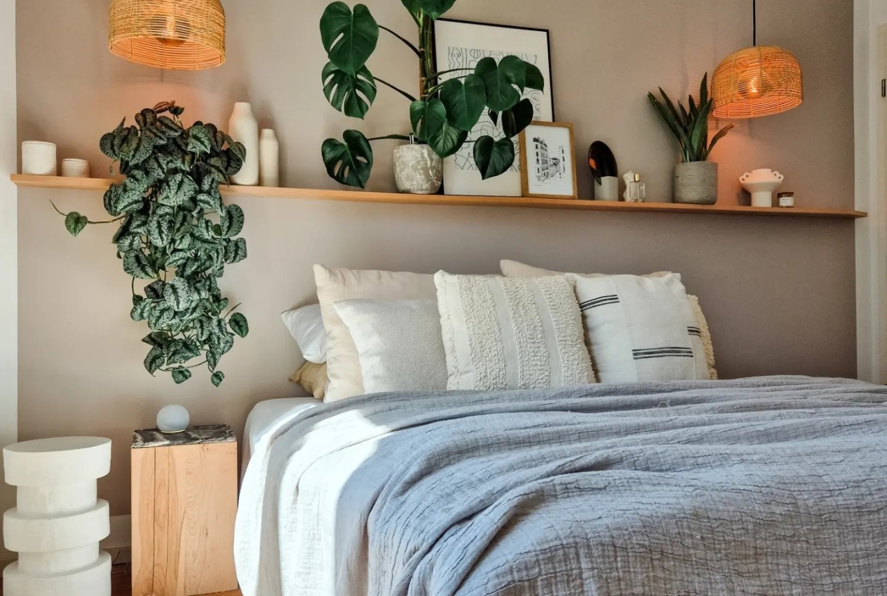 You are currently viewing Bedroom Wall Decor Ideas Behind the Bed That Still Look Expensive Even on a Tight Budget
