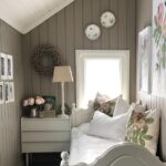 Guest Bedroom Wall Decor Ideas That Feel Thoughtful Without Costing a Fortune