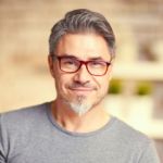 The Art of Quiet Wealth: 8 Habits That Separate the Truly Affluent From the Flashy Rich