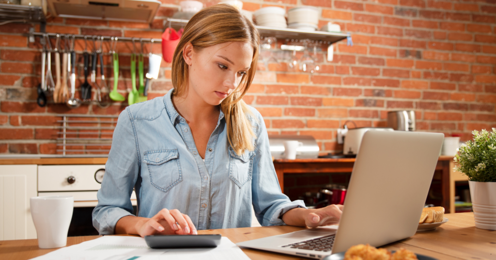 You are currently viewing The Art of Graceful Independence: 10 Habits of People Who Never Become a Burden to Their Families