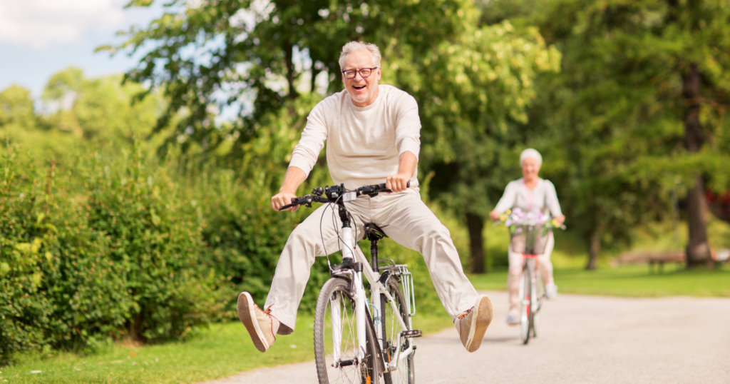 You are currently viewing The Art of Enjoying Retirement: 8 Things Boomers Who Love Life Do Differently