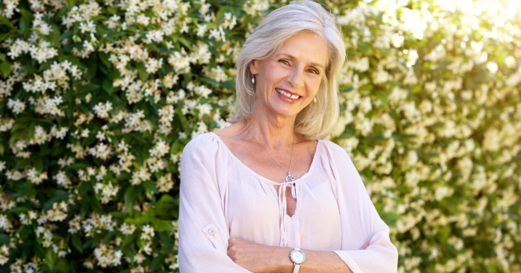 You are currently viewing 10 subtle habits of people over 65 who are genuinely happier than everyone around them